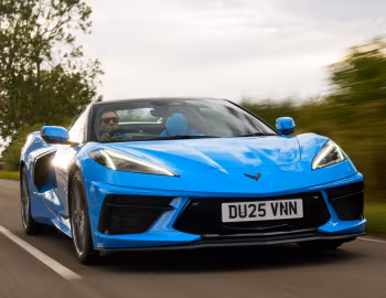 Chevrolet Corvette Stingray Convertible [UK-spec] (C8) '2025–pr.