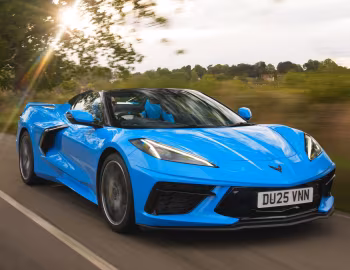 Chevrolet Corvette Stingray Convertible [UK-spec] (C8) '2025–pr.