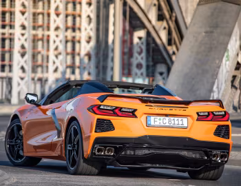 Chevrolet Corvette Stingray Convertible Z51 [EU-spec] (C8) '2021–26