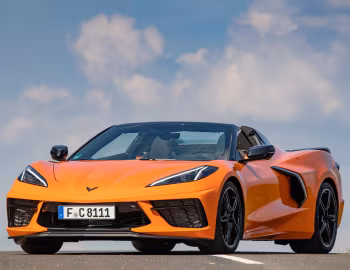 Chevrolet Corvette Stingray Convertible Z51 [EU-spec] (C8) '2021–26