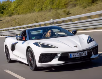 Chevrolet Corvette Stingray Convertible Z51 [EU-spec] (C8) '2026