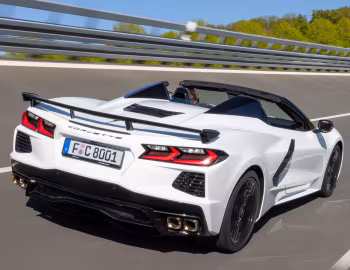 Chevrolet Corvette Stingray Convertible Z51 [EU-spec] (C8) '2026
