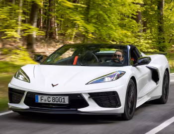 Chevrolet Corvette Stingray Convertible Z51 [EU-spec] (C8) '2026