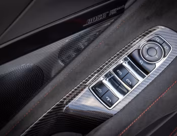 Interior Chevrolet Corvette Stingray Convertible Z51 [EU-spec] (C8) '2026