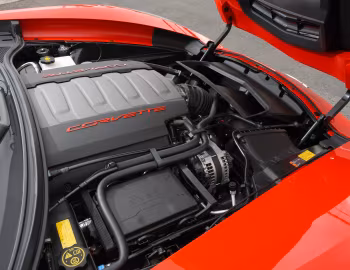 Bajo el capó Chevrolet Corvette Stingray Coupe [Japan] (С7) '2013–18
