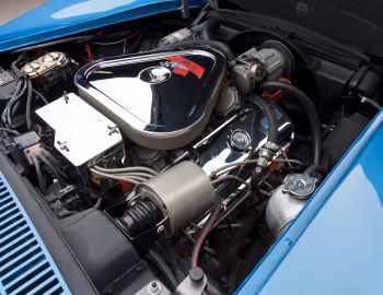 Bajo el capó 1969 Chevrolet Corvette Stingray L71 427/435 HP Convertible (19467)