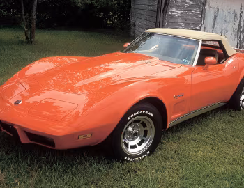 1975 Chevrolet Corvette Stingray L82 Convertible (1YZ67)
