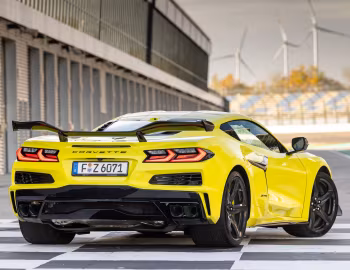 Chevrolet Corvette Z06 Z07 Performance Package [EU-spec] (C8) '2022–26