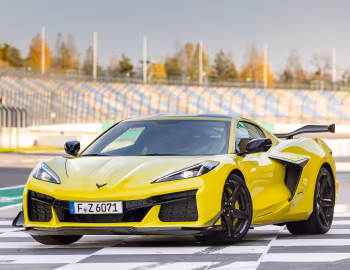 Chevrolet Corvette Z06 Z07 Performance Package [EU-spec] (C8) '2022–26