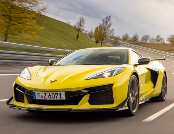 Chevrolet Corvette Z06 Z07 Performance Package [EU-spec] (C8) '2022–26