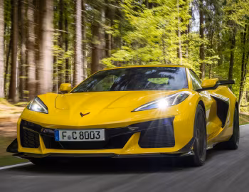 Chevrolet Corvette Z06 Z07 Performance Package [EU-spec] (C8) '2026