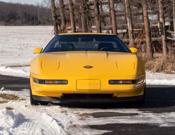1991 Chevrolet Corvette ZR1 Sport Coupe (1YY07)