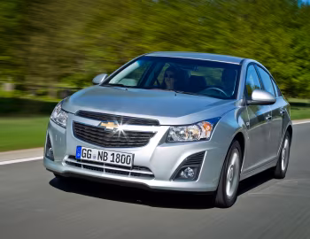 Chevrolet Cruze (J300) '2012–16