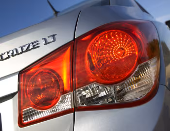 Chevrolet Cruze (J300) '2009–12