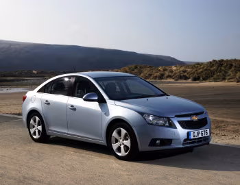 Chevrolet Cruze [UK-spec] (J300) '2009–12