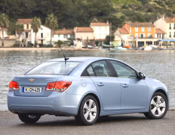 Chevrolet Cruze (J300) '2009–12