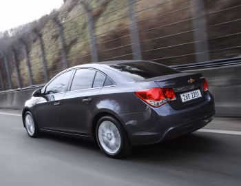 Chevrolet Cruze [South Korea] (J300) '06.2012–01.2015