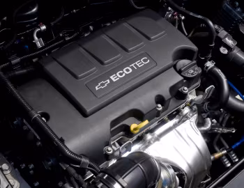 Bajo el capó 2011–14 Chevrolet Cruze LTZ [North America] (J300) '2010–14