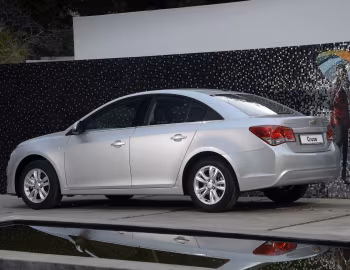 Chevrolet Cruze [South Africa] (J300) '2012–15