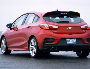 2018–19 Chevrolet Cruze Hatch RS Diesel [North America] '2017–19