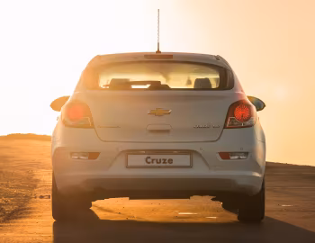 Chevrolet Cruze Hatchback [South Africa] (J300) '2015–17
