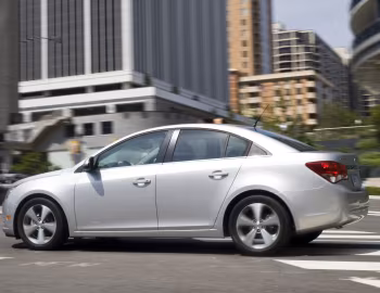 2011–14 Chevrolet Cruze LT [North America] (J300) '2010–14
