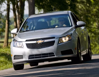 2011–14 Chevrolet Cruze LT [North America] (J300) '2010–14