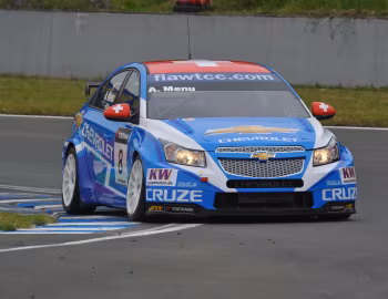 RML Chevrolet Cruze WTCC (J300) '2011–12
