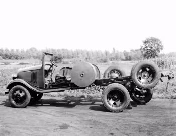 1935 Chevrolet Model QD 6×4
