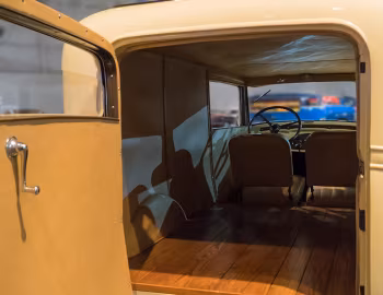 Ambos 1933 Chevrolet Eagle Special Panel Delivery (CB)