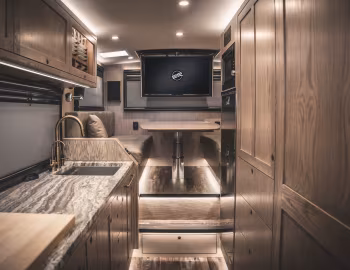 Interior 2023 EarthRoamer SX-007