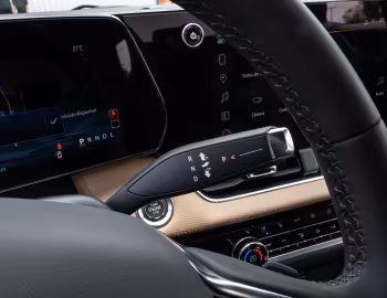 Interior Chevrolet Equinox Activ [Latam] '2024–pr.