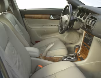 Interior Chevrolet Evanda '2004–06