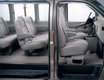 Interior 2008–pr. Chevrolet Express Passenger Van