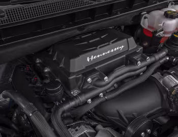 Bajo el capó 2025–pr. Hennessey Chevrolet Tahoe H600 '2025–pr.