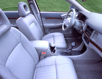 Interior 2000–05 Chevrolet Impala LS [North America] '1999–2005