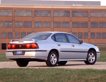 2000–05 Chevrolet Impala LS [North America] '1999–2005