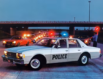 1977 Chevrolet Impala COPO 9C1 Police Package (1B L69) '1976–77