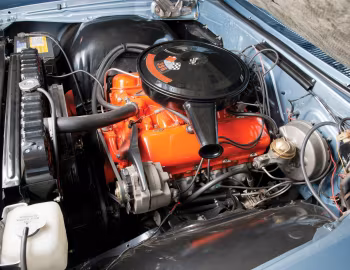 Bajo el capó 1966 Chevrolet Impala Super Sport 396/325 HP Convertible (16867)