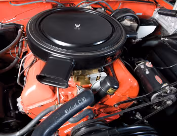 Bajo el capó 1960 Chevrolet Impala 348/335 HP Special Turbo-Thrust Convertible (1867)