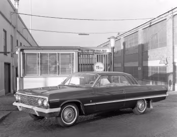 1963 Chevrolet Impala Sport Coupe (1747)