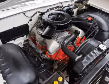Sous la capuche 1961 Chevrolet Impala SS 409 (1837)