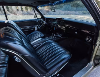 Interior 1968 Chevrolet Impala SS Custom Coupe (16447)