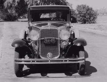 1931 Chevrolet Independence Coach (9AE)