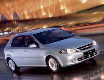 Chevrolet Optra5 '2004–08