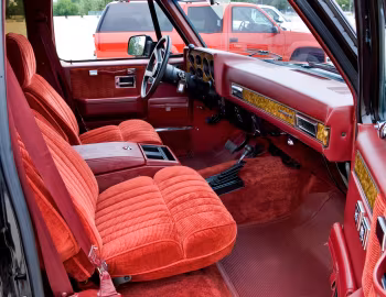 Interior 1989–91 Chevrolet K1500 Suburban