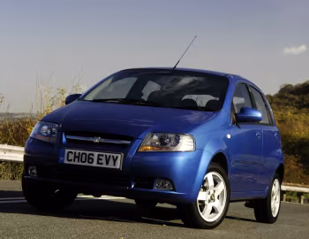 Chevrolet Kalos 5-door [UK-spec] (T200) '2005–08