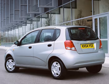 Chevrolet Kalos 5-door [UK-spec] (T200) '2005–08