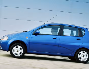 Chevrolet Kalos 5-door [UK-spec] (T200) '2005–08