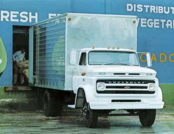 1966 Chevrolet L80 with delivery body (L8603)